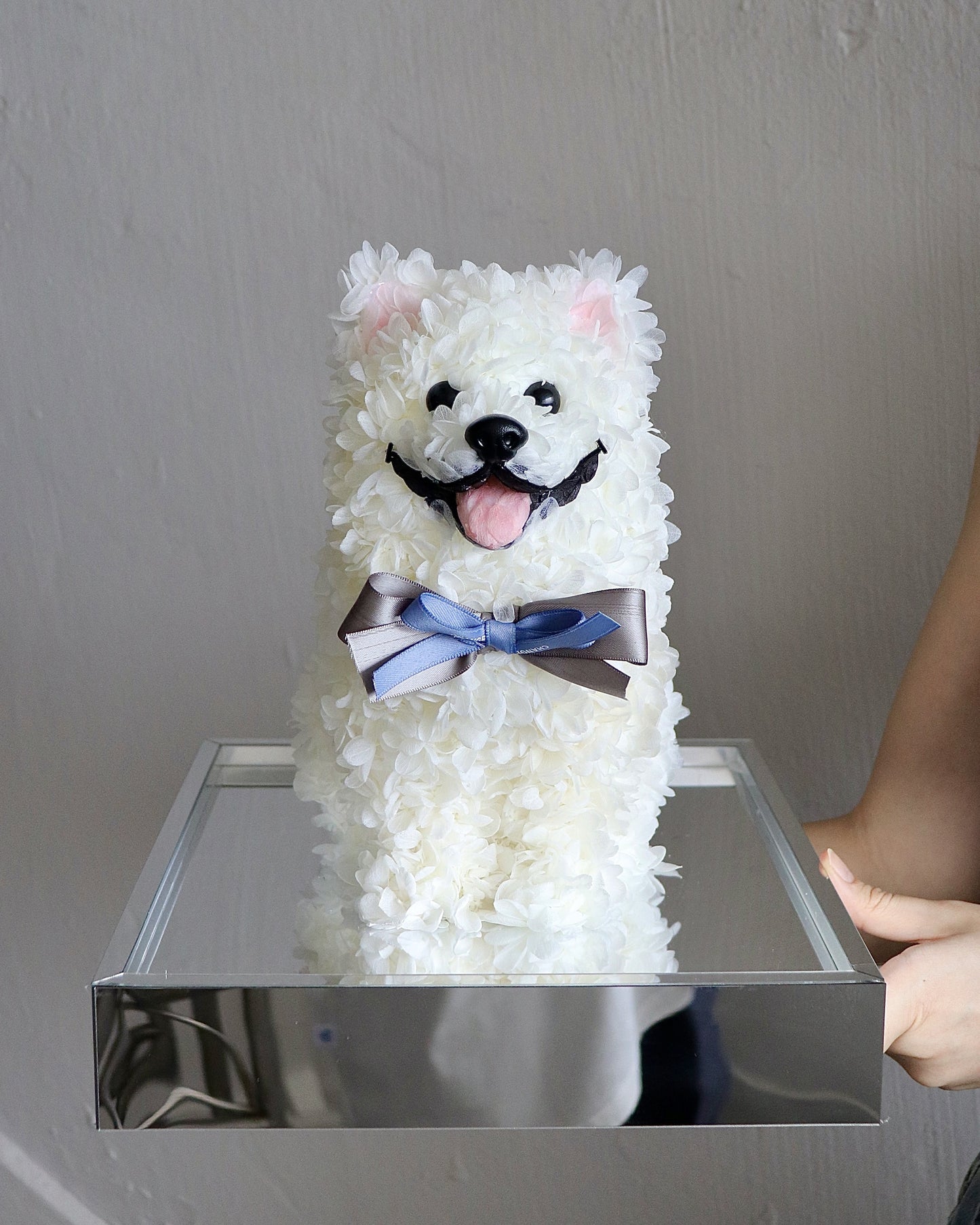 LUFFY Dog Preserved Flower Figurine Box