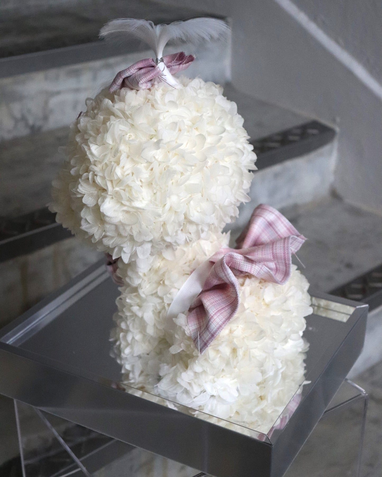 POMPOM Dog Preserved Flower Figurine Box